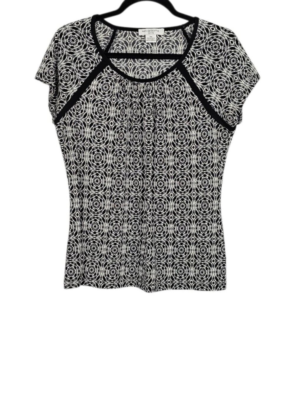 Liz Claiborne Short Sleeve Black White Geometric Scoop Neck Top Size PM